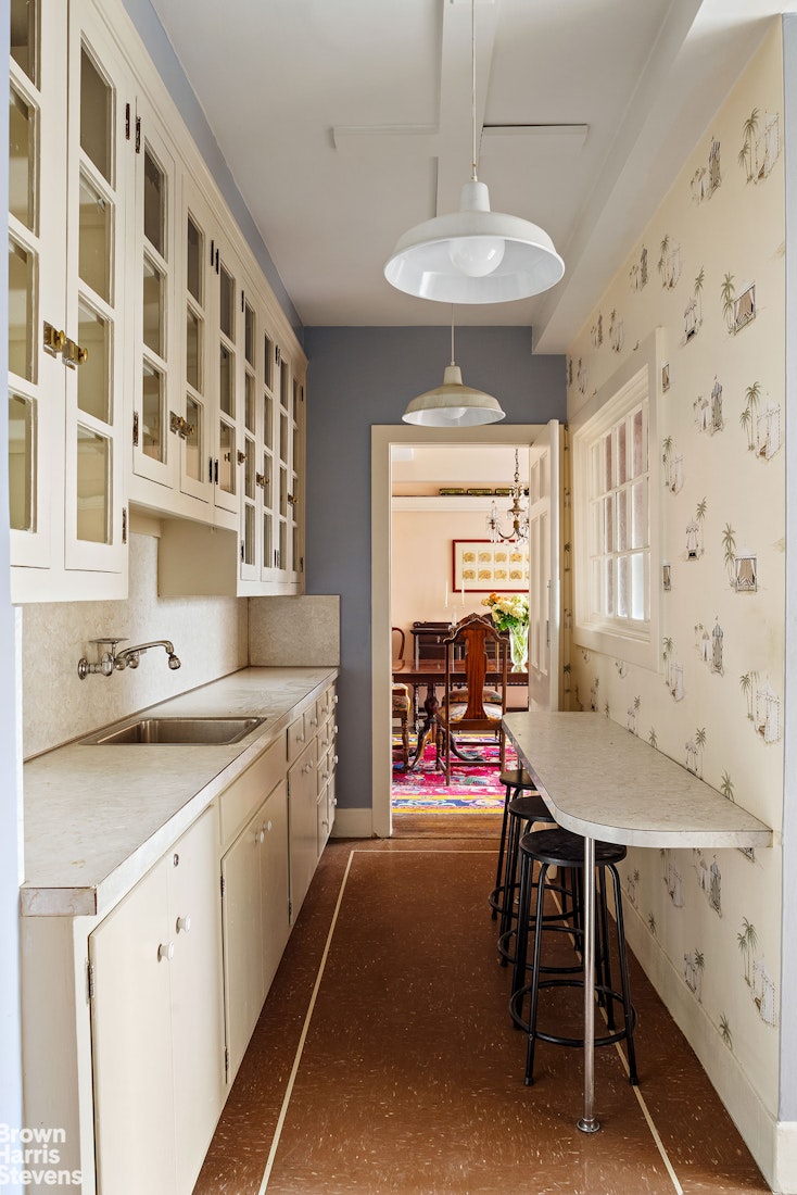 350 East 57th Street 7B Sutton Place New York NY 10022