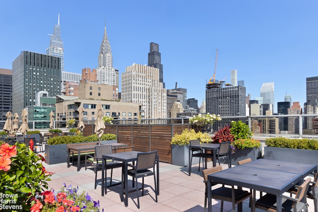 300 East 40th Street Murray Hill New York NY 10016