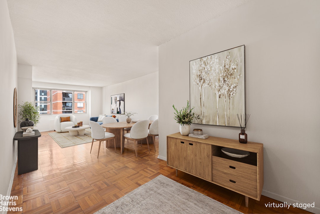 300 East 40th Street Murray Hill New York NY 10016