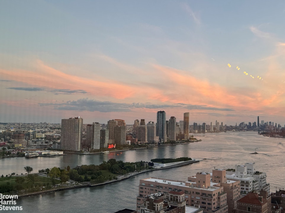 425 East 58th Street 34G Sutton Place New York NY 10022