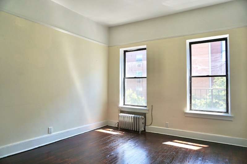 129 West 128th Street, Central Harlem, Upper Manhattan, NYC - 1 Bathrooms  
2 Rooms - 