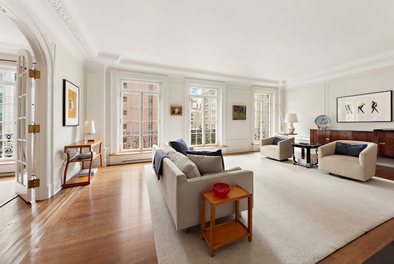 840 Park Avenue 5B, Upper East Side, Upper East Side, NYC - 4 Bedrooms  
3.5 Bathrooms  
7 Rooms - 