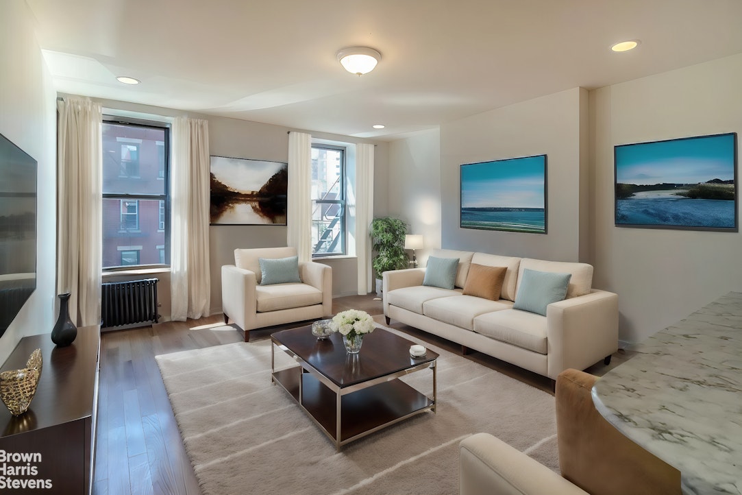 Photo 1 of 505 East 6th Street 3F, East Village, NYC, $3,450, Web #: 23590891