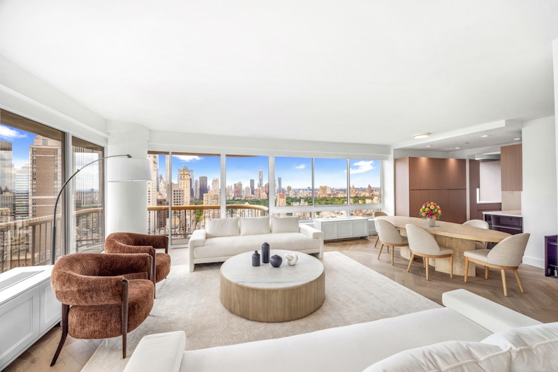 167 East 61st Street 37C, Upper East Side, Upper East Side, NYC - 2 Bedrooms  
2.5 Bathrooms  
5 Rooms - 
