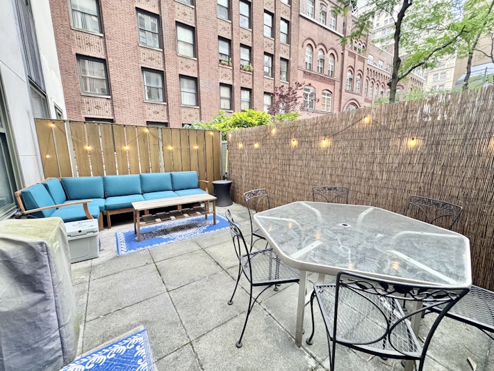 99 John Street 504, Financial District, Downtown, NYC - 1 Bedrooms  
1 Bathrooms  
3 Rooms - 