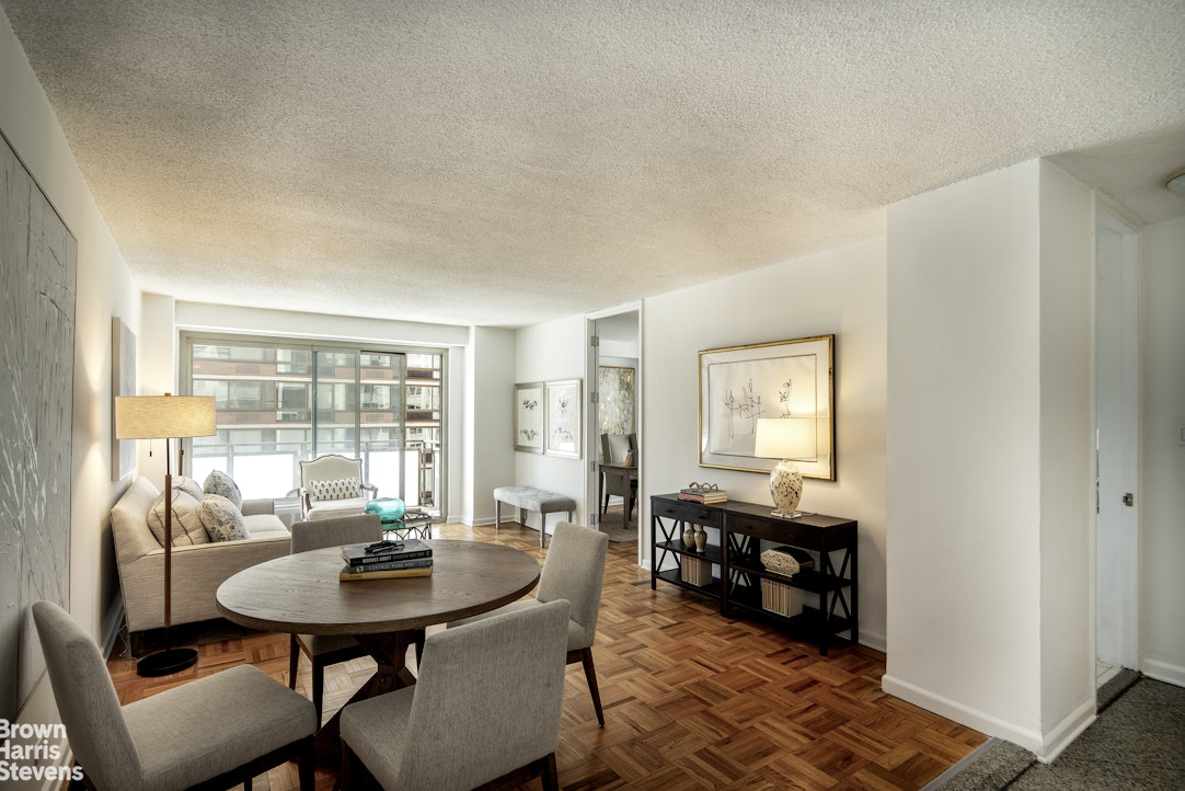 300 East 40th Street Murray Hill New York NY 10016