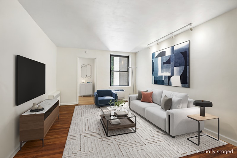 649 Second Avenue 4H, Kips Bay, Downtown, NYC - 1 Bedrooms  
1 Bathrooms  
3 Rooms - 