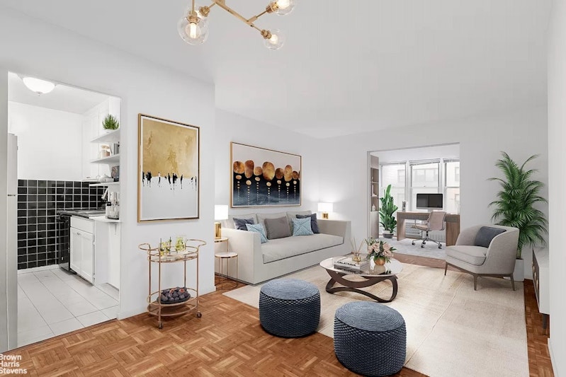 155 East 38th Street 11J, Midtown East, Midtown East, NYC - 2 Bedrooms  
1 Bathrooms  
4 Rooms - 