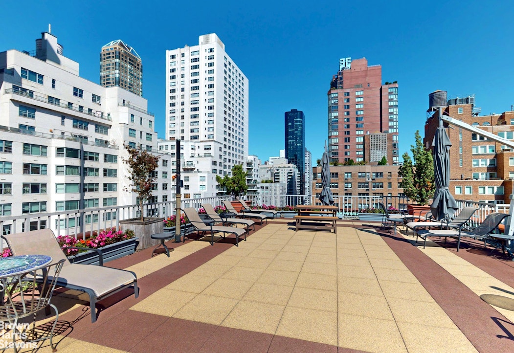 301 East 62nd Street Upper East Side New York NY 10065