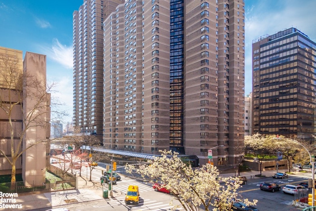 1175 York Avenue Upper East Side New York NY 10065
