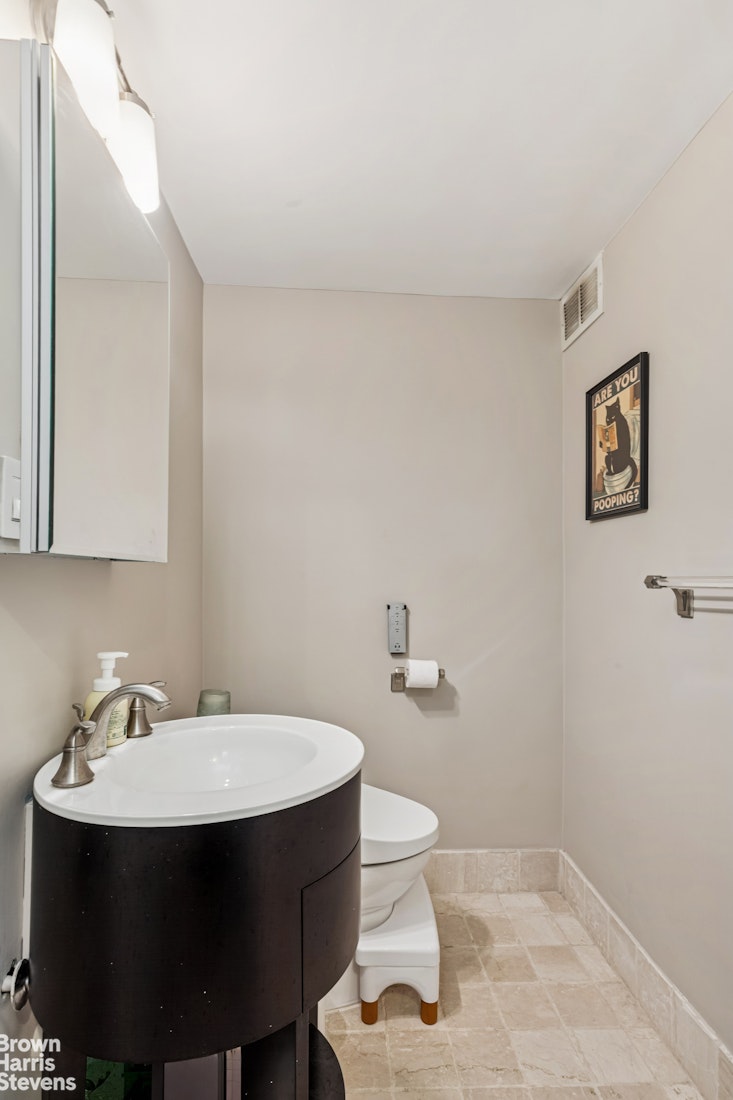 60 Sutton Place South 11BS Sutton Place New York NY 10022