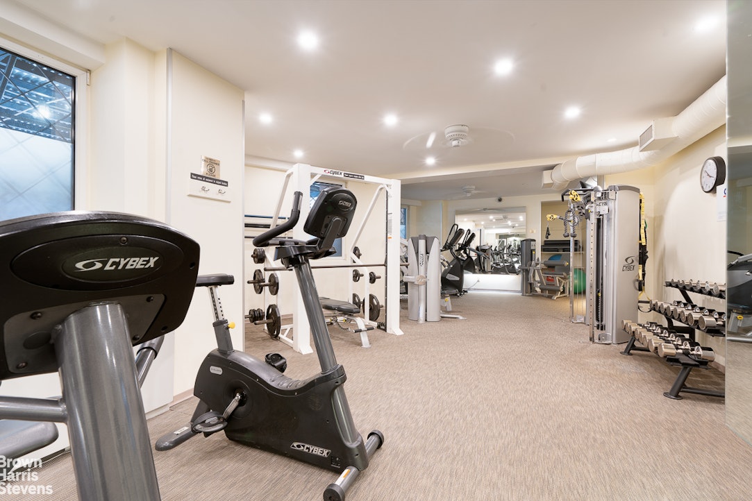 60 Sutton Place South 11BS Sutton Place New York NY 10022