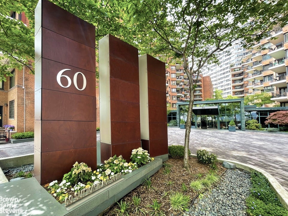 60 Sutton Place South 11BS Sutton Place New York NY 10022