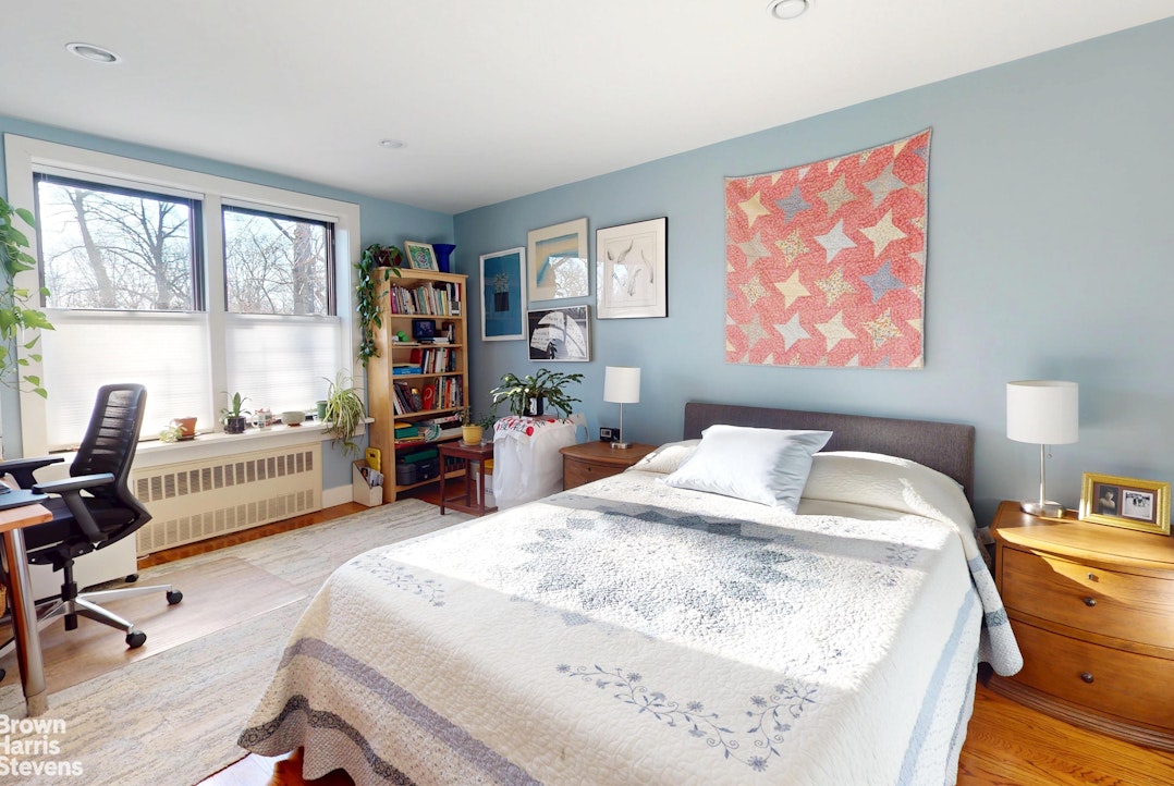 2244 Bronx Park East 1B Pelham Parkway Bronx NY 10467