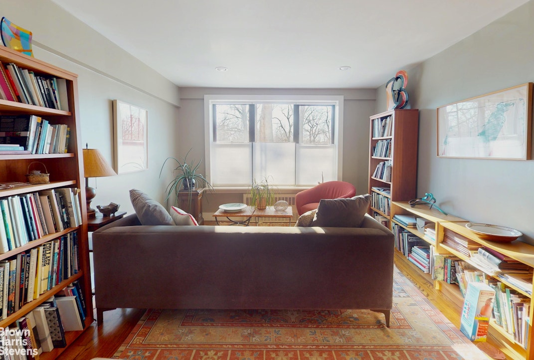 2244 Bronx Park East 1B Pelham Parkway Bronx NY 10467