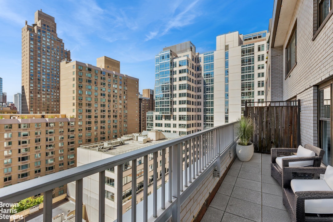 420 East 72nd Street 17F Upper East Side New York NY 10021