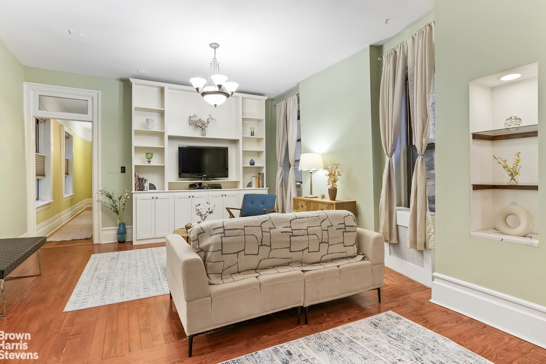702 West End Avenue Upper West Side New York NY 10025
