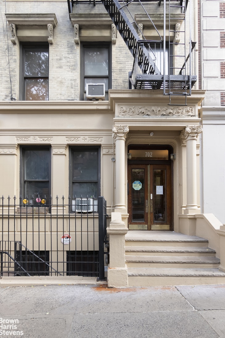 702 West End Avenue Upper West Side New York NY 10025