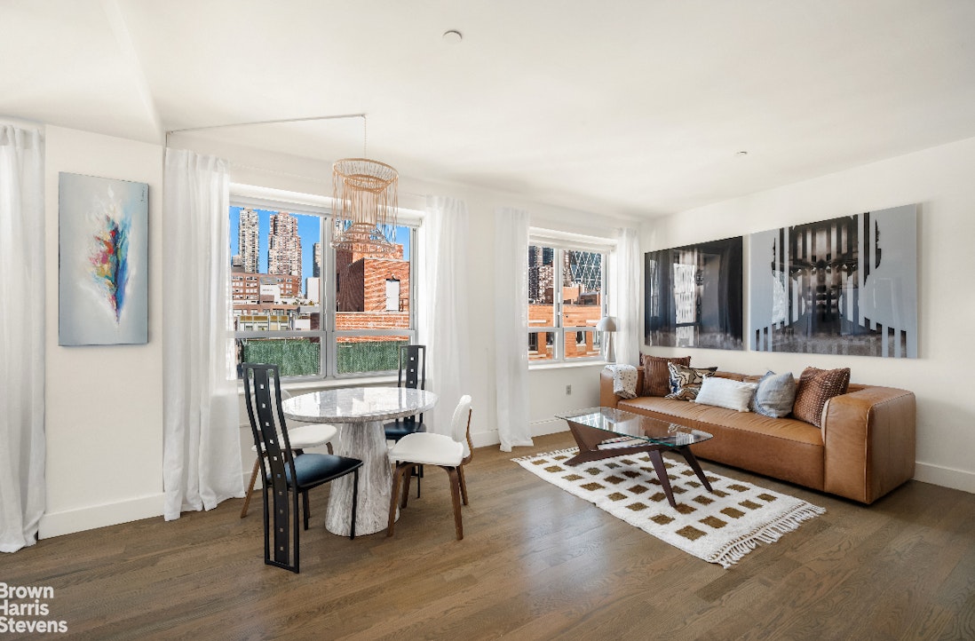 432 West 52nd Street Clinton New York NY 10019