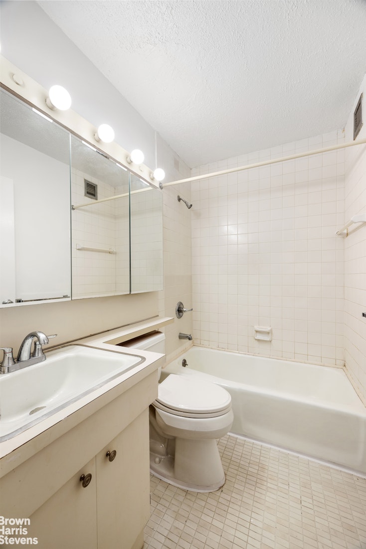 200 East 90th Street Upper East Side New York NY 10128
