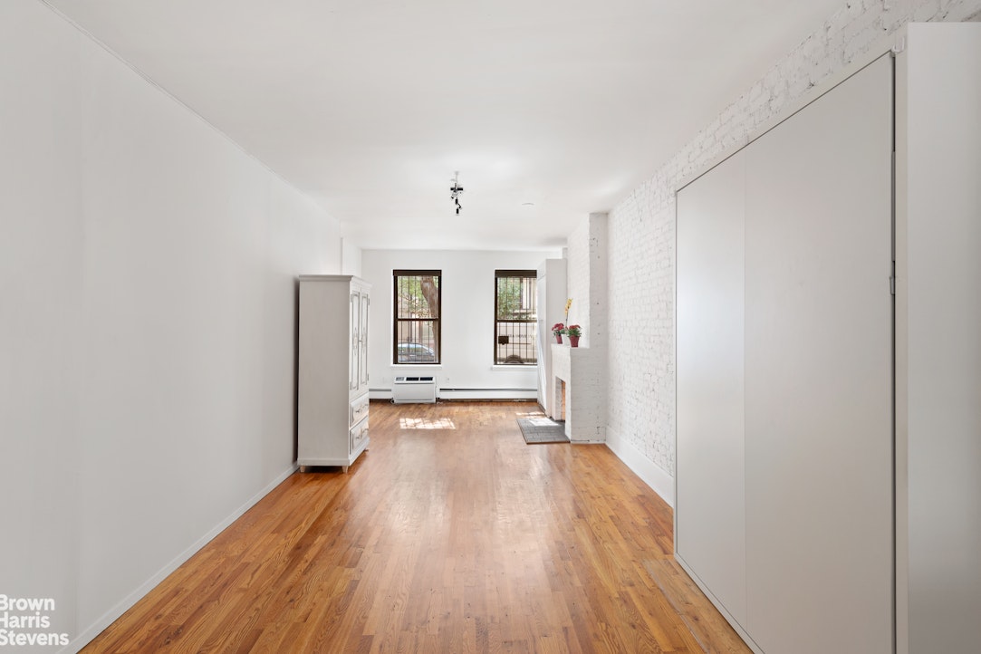 351 West 53rd Street Clinton New York NY 10019
