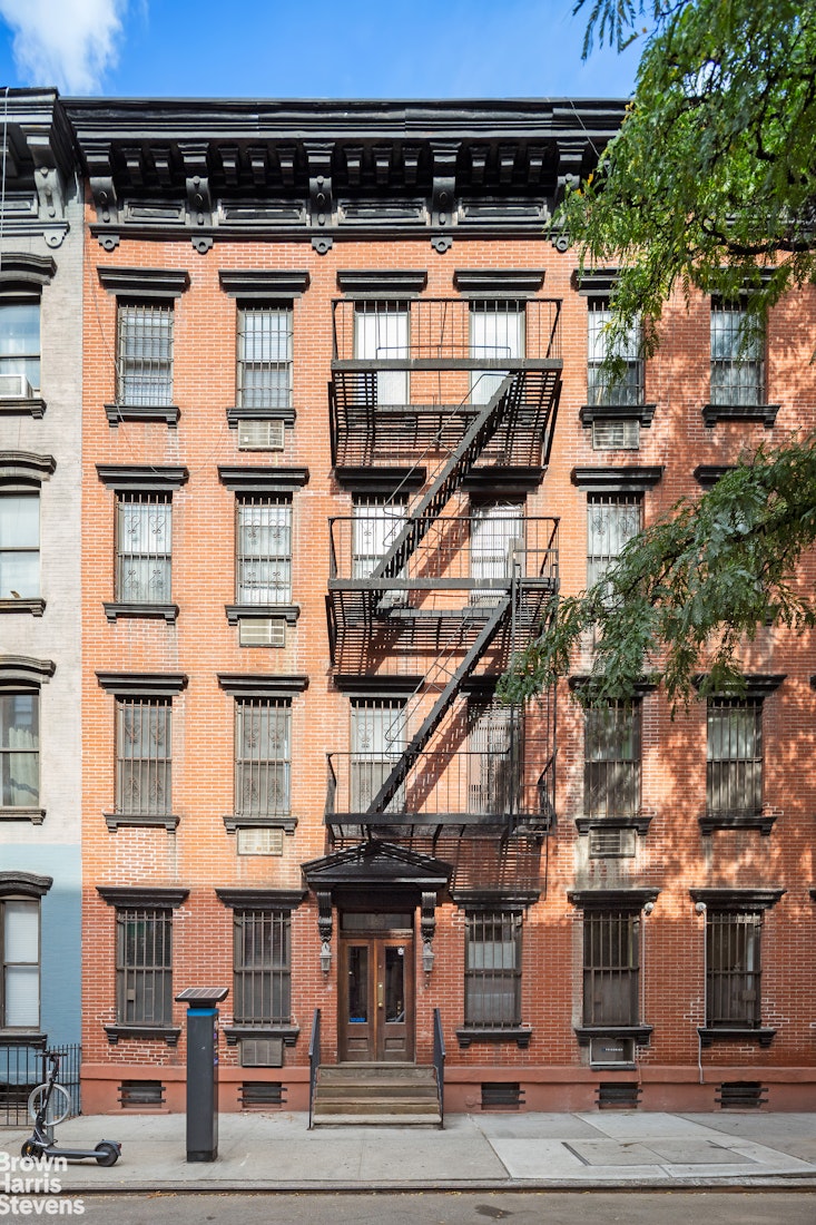351 West 53rd Street Clinton New York NY 10019