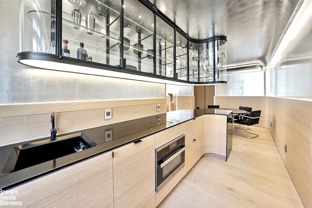 255 West 23rd Street 6CW Chelsea New York NY 10011