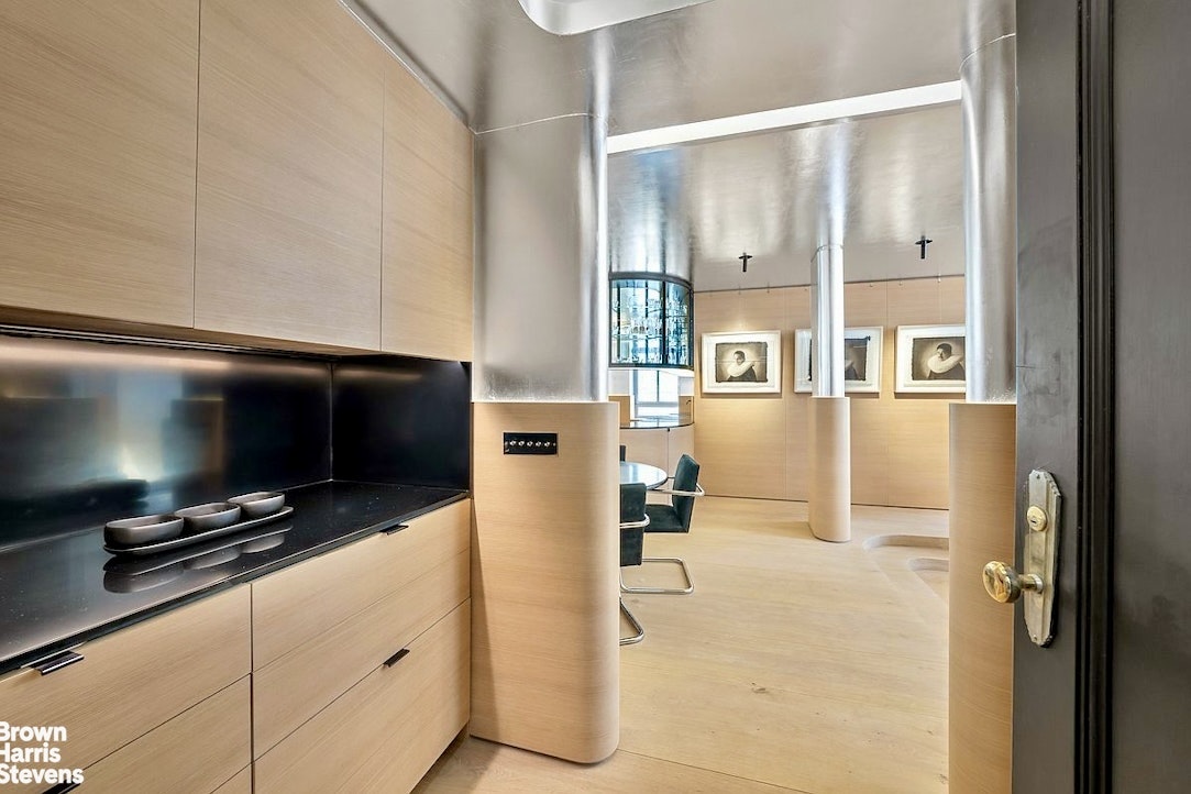 255 West 23rd Street 6CW Chelsea New York NY 10011