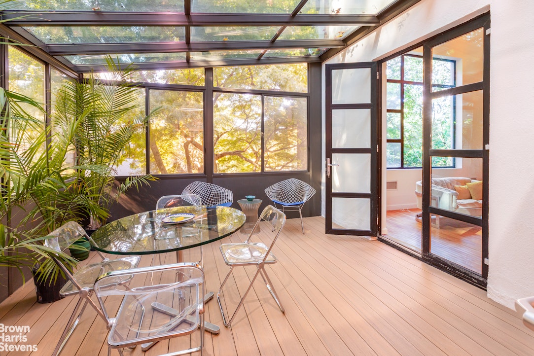 712 Ladd Road North Riverdale Bronx NY 10471