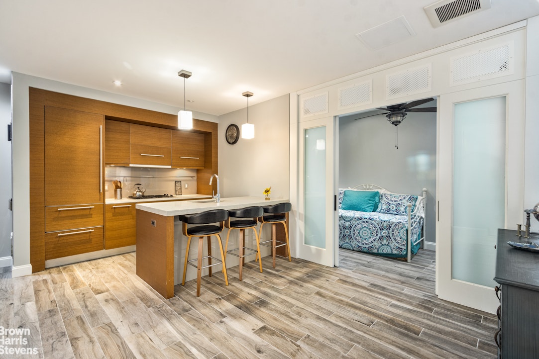 529 West 42nd Street 8N Clinton New York NY 10036