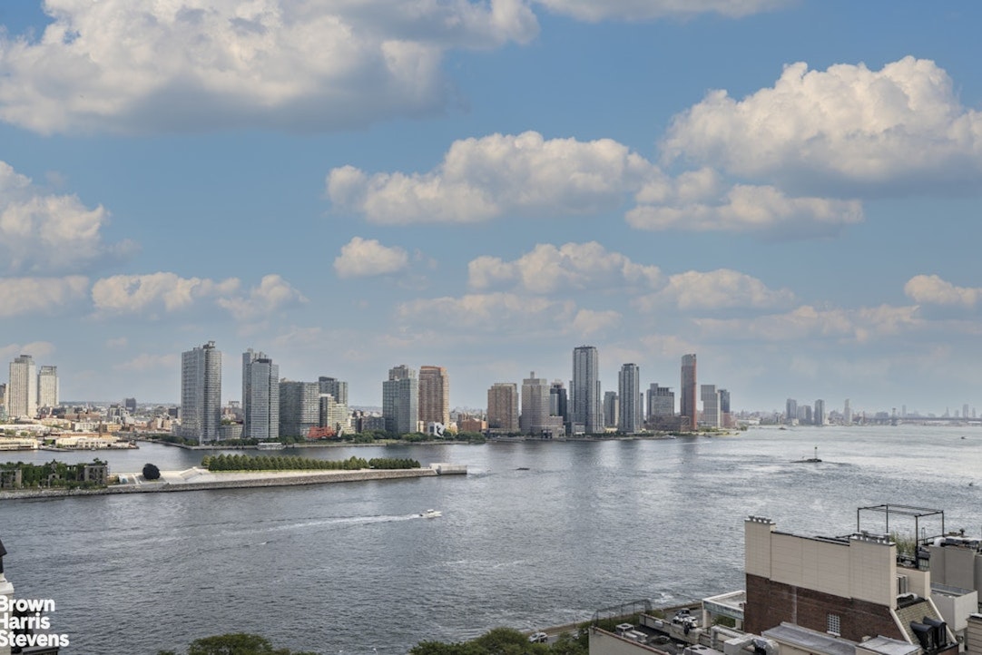 433 East 51st Street Beekman Place New York NY 10022