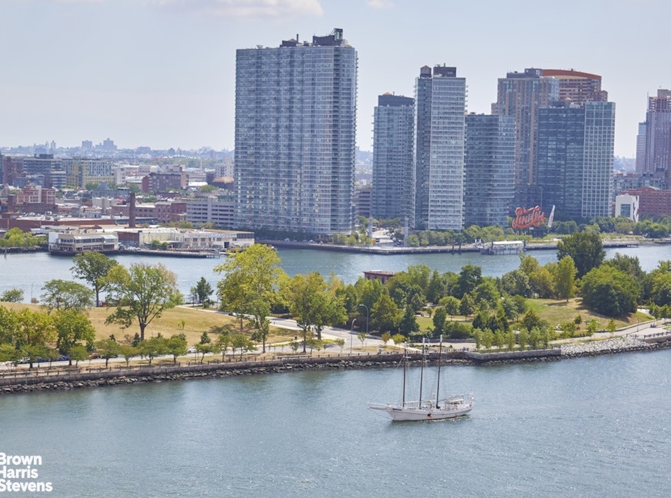 433 East 51st Street Beekman Place New York NY 10022