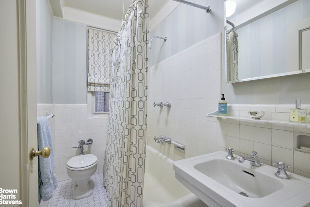 340 East 72nd Street Upper East Side New York NY 10021