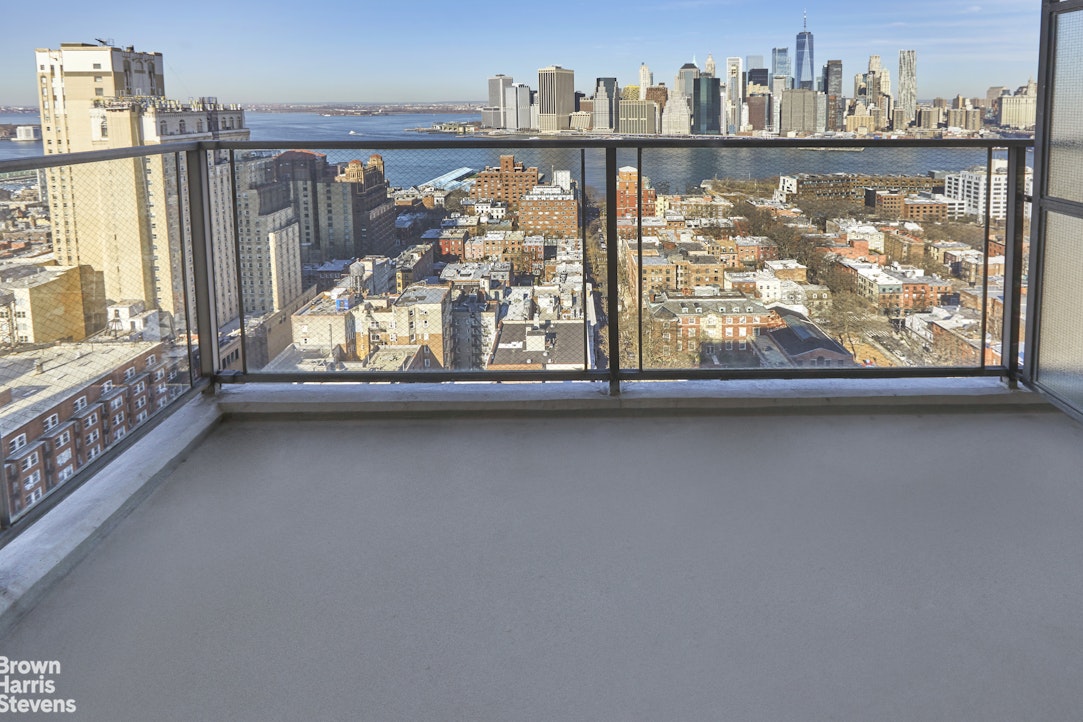 75 Henry Street 30K Brooklyn Heights Brooklyn NY 11201
