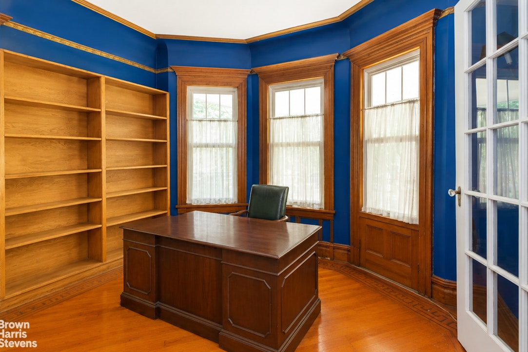 558 East 23rd Street Ditmas Park Brooklyn NY 11210