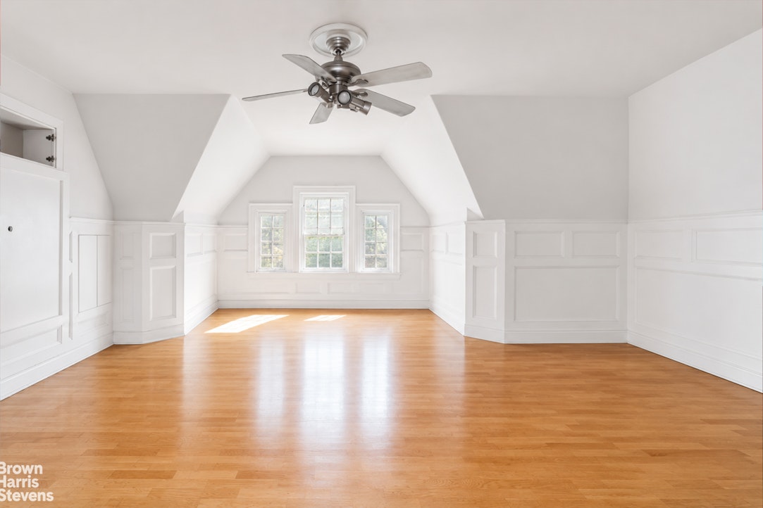 558 East 23rd Street Ditmas Park Brooklyn NY 11210