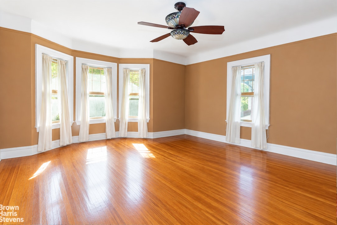 558 East 23rd Street Ditmas Park Brooklyn NY 11210