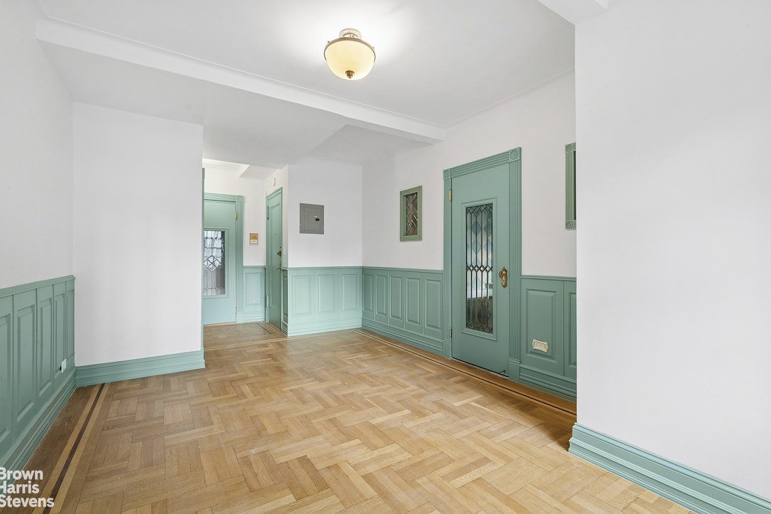 225 East 79th Street Upper East Side New York NY 10075