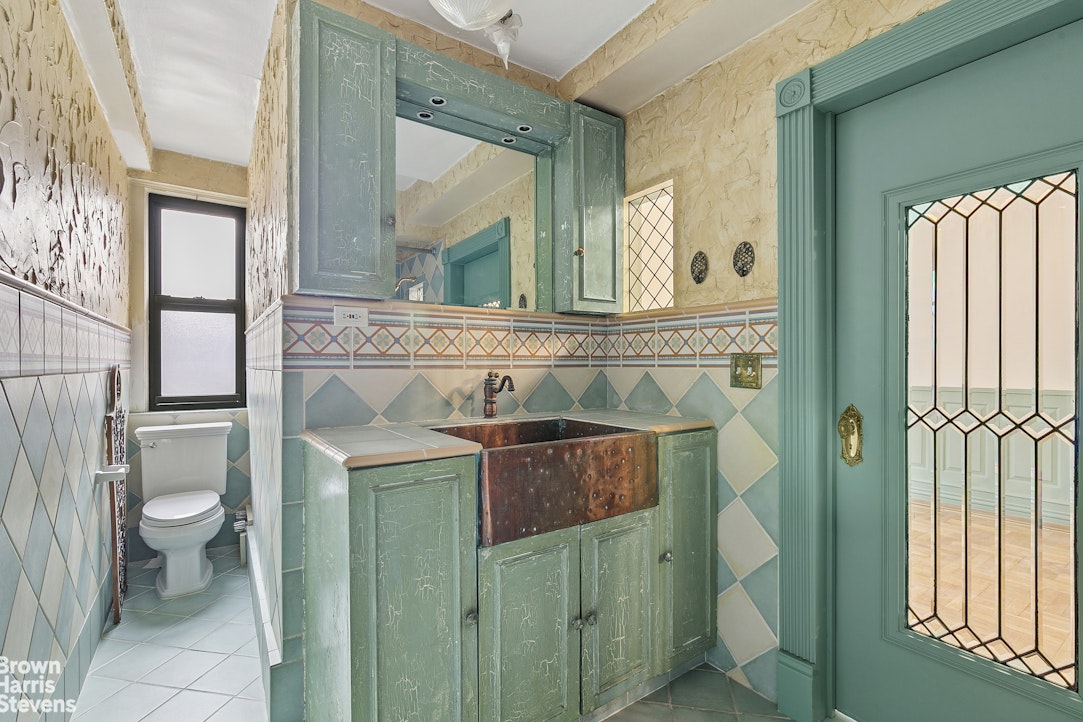 225 East 79th Street Upper East Side New York NY 10075