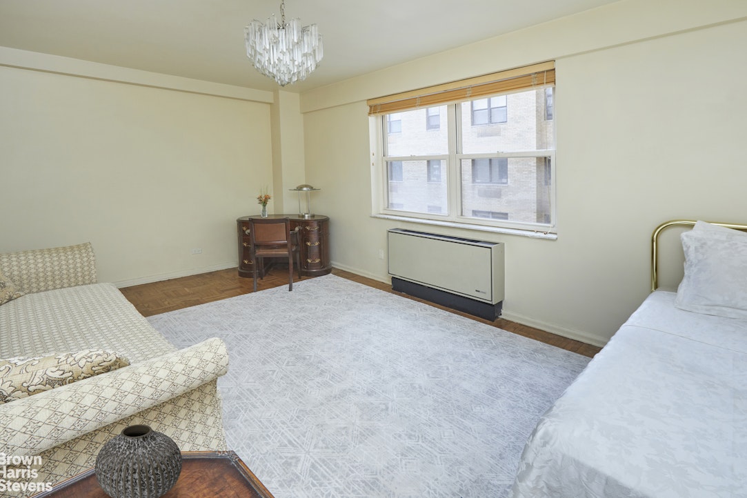 860 Fifth Avenue 8FG Upper East Side New York NY 10065