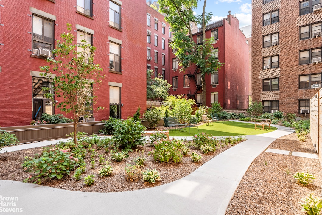 50 East 8th Street 1S Greenwich Village New York NY 10003