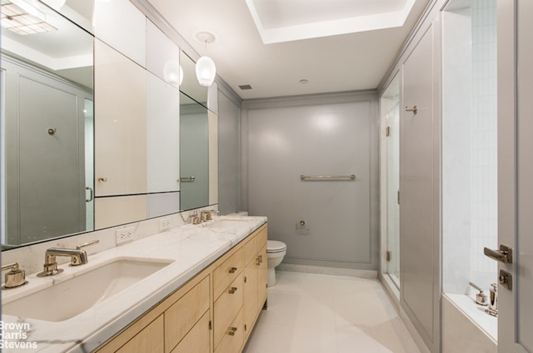 21 East 61st Street 5F Upper East Side New York NY 10065