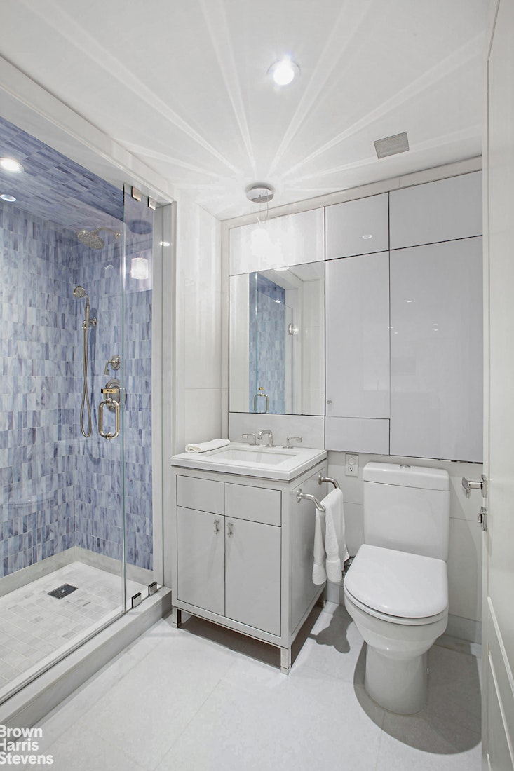 21 East 61st Street 5F Upper East Side New York NY 10065