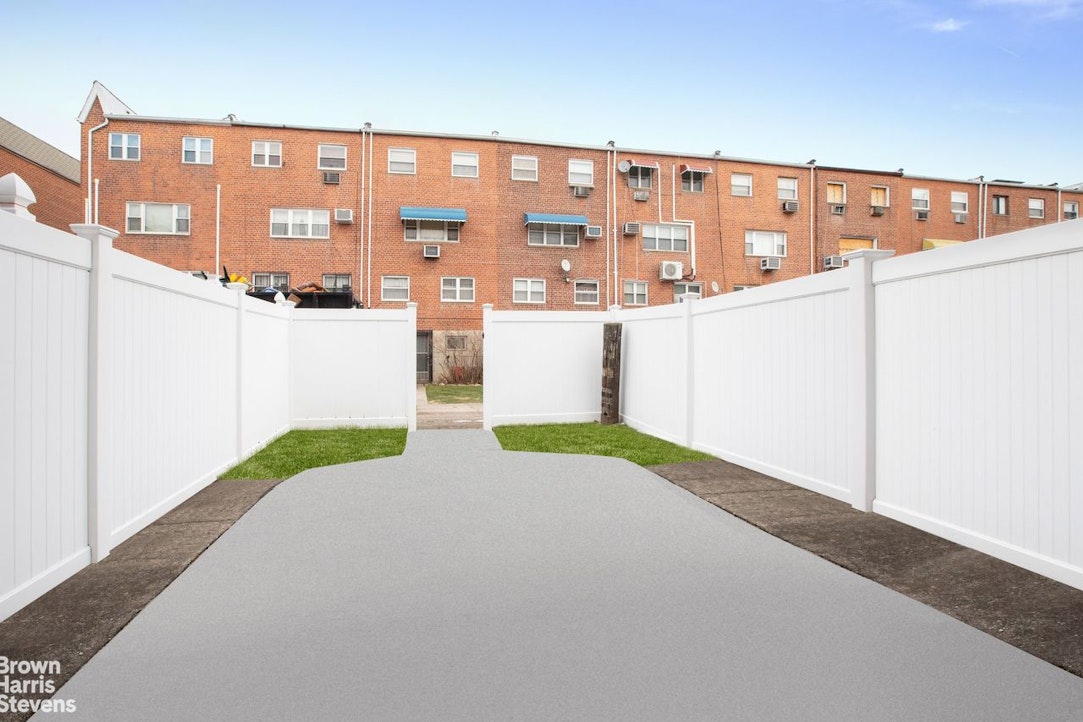 945 Schenck Avenue New Lots Brooklyn NY 11207