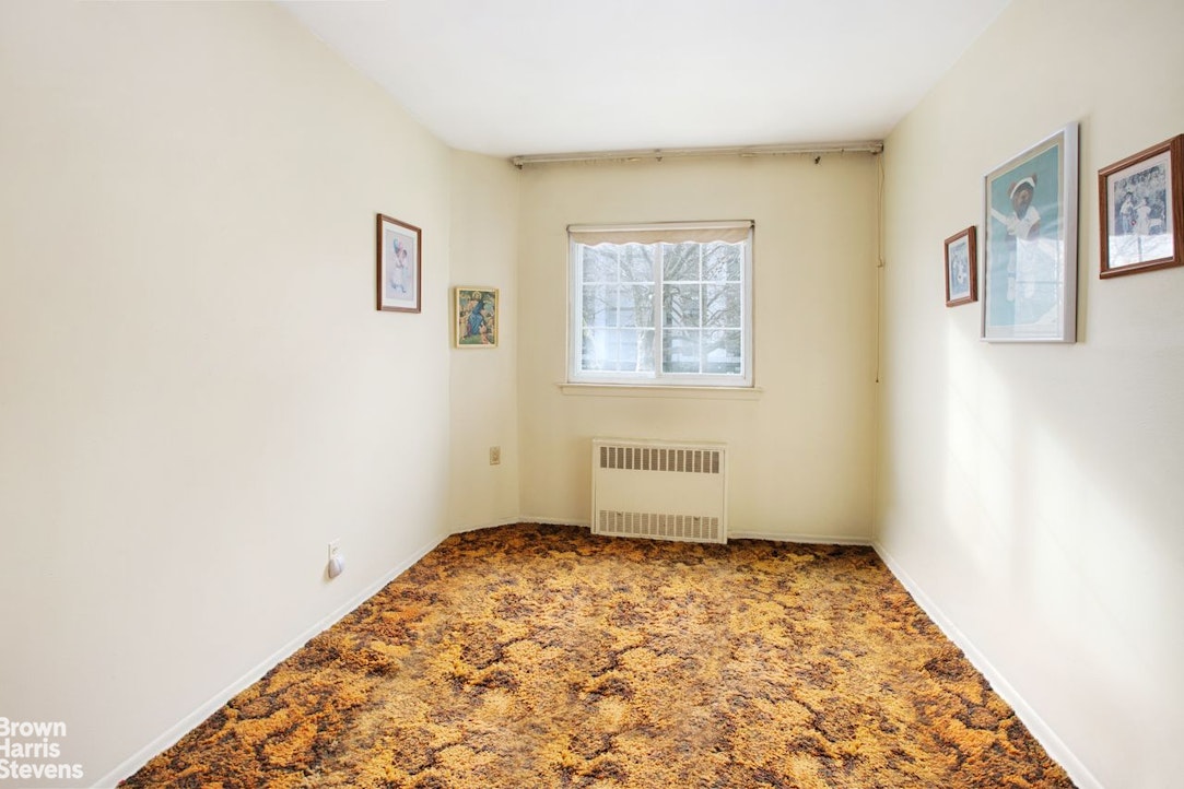 945 Schenck Avenue New Lots Brooklyn NY 11207