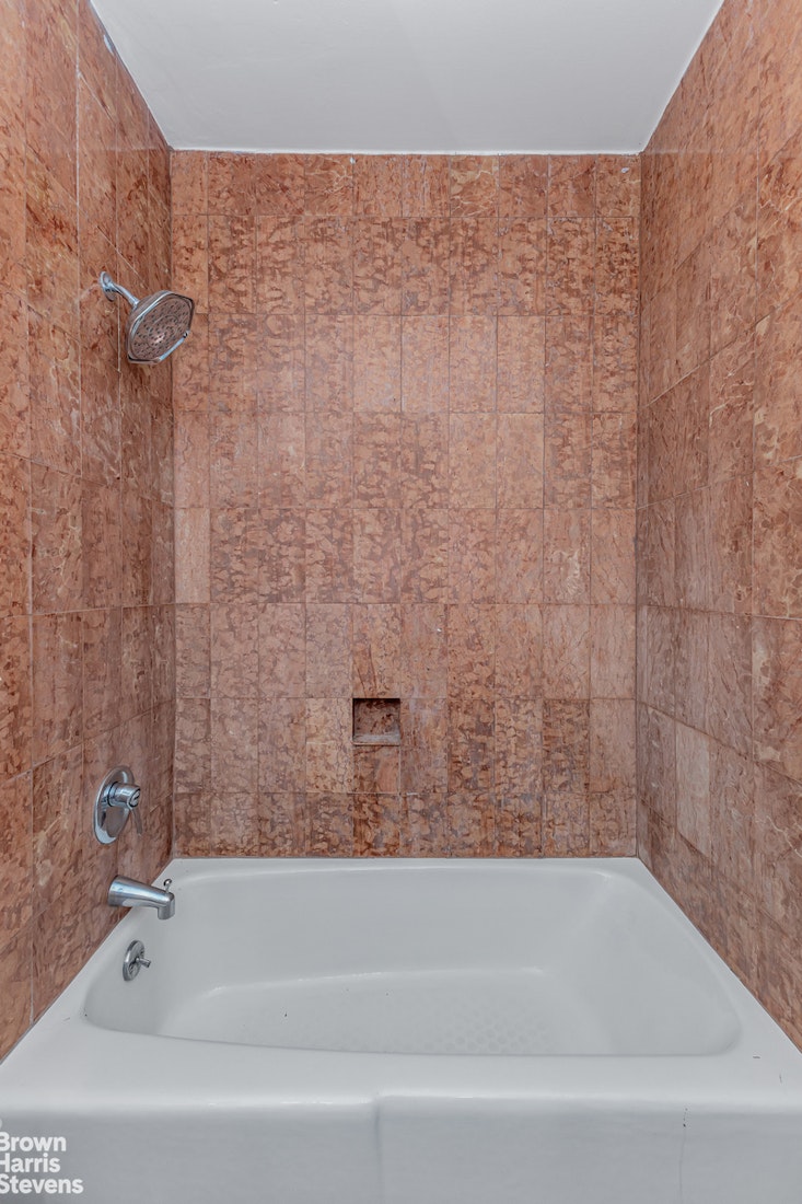 300 East 93rd Street 17D Upper East Side New York NY 10128