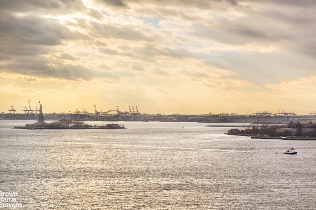 10 Little West Street 17A Battery Park City New York NY 10004