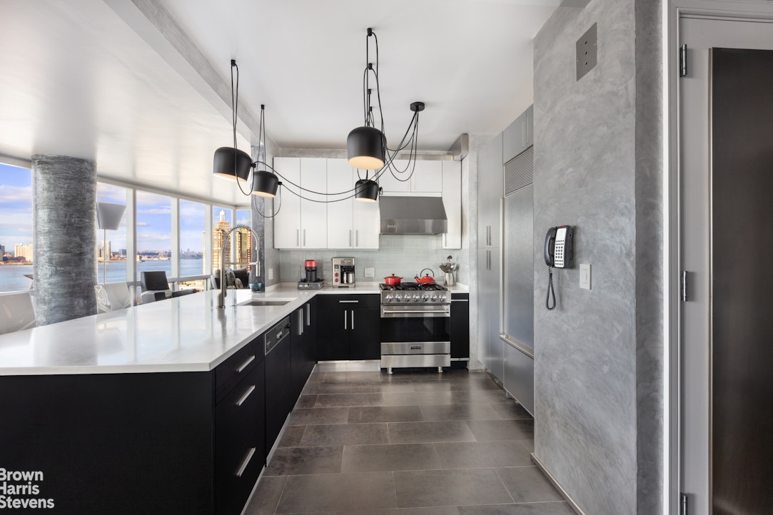 10 Little West Street 17A Battery Park City New York NY 10004