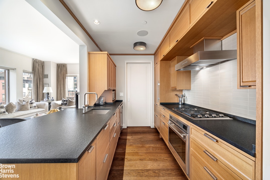 177 Ninth Avenue 5D Chelsea New York NY 10011