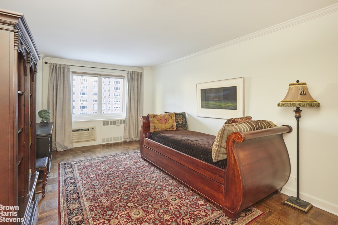 345 West 58th Street Lincoln Square New York NY 10019